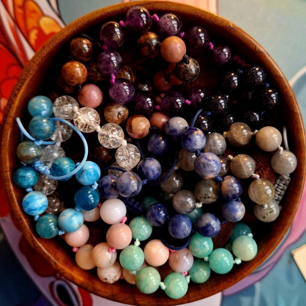 bransoletki handmade z kamieni naturalnych